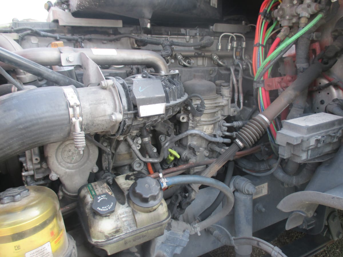 2019 Freightliner/Mercedes CASCADIA 125 827692