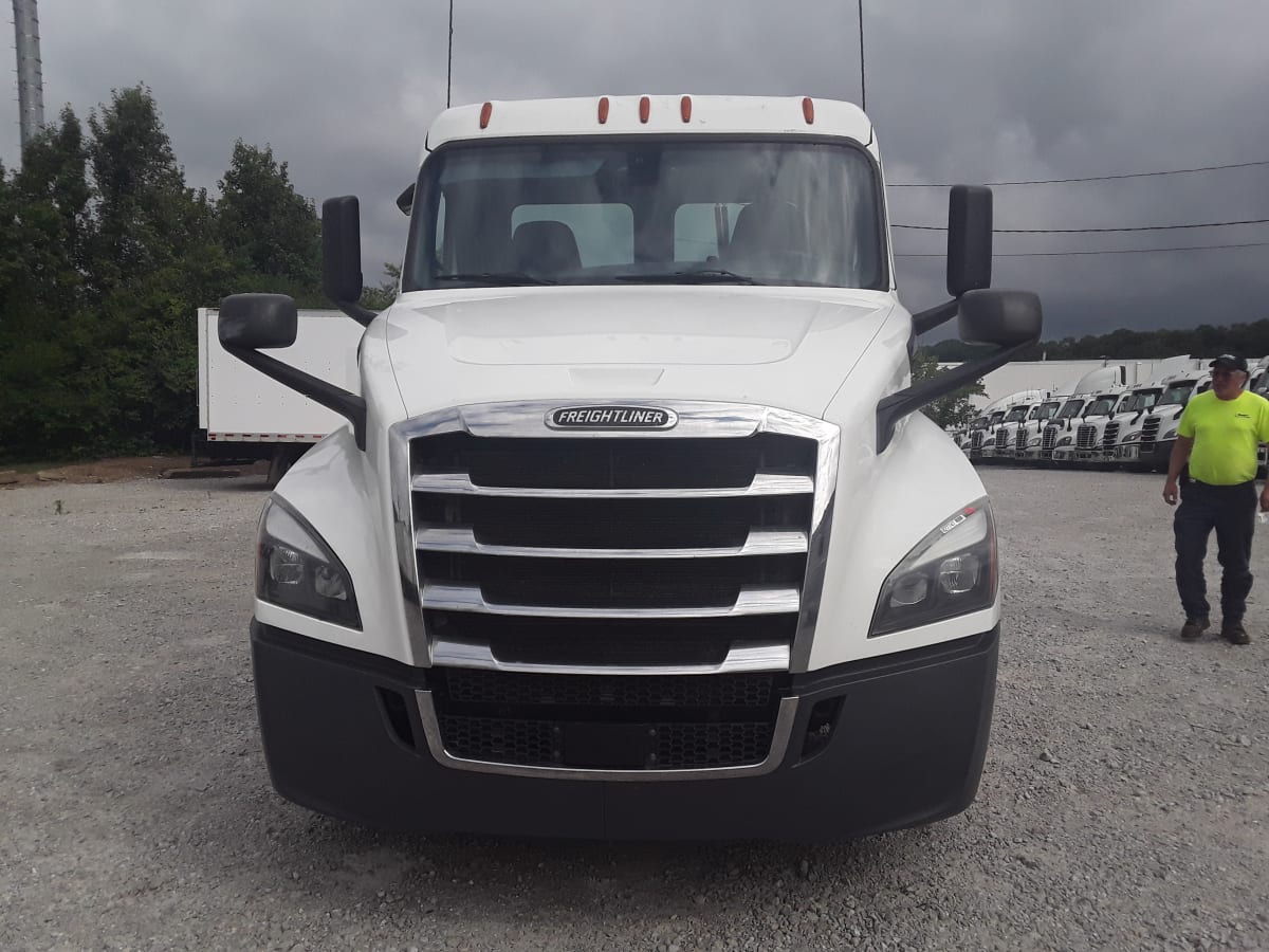 2019 Freightliner/Mercedes NEW CASCADIA PX12664 827747