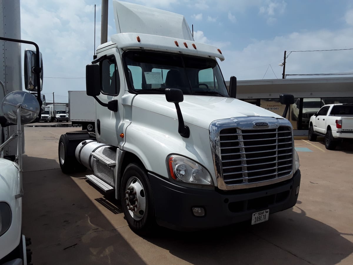 2019 Freightliner/Mercedes CASCADIA 125 827812