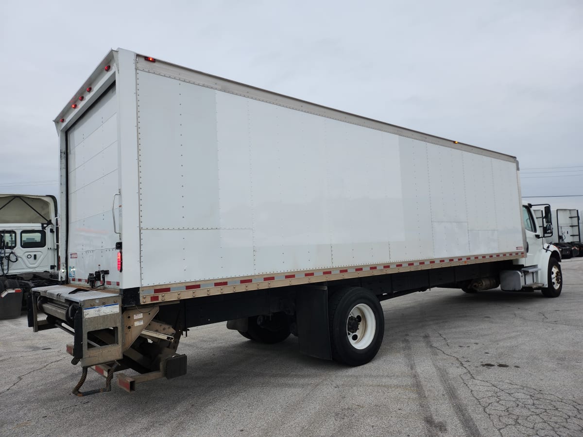 2019 Freightliner/Mercedes M2 106 827823