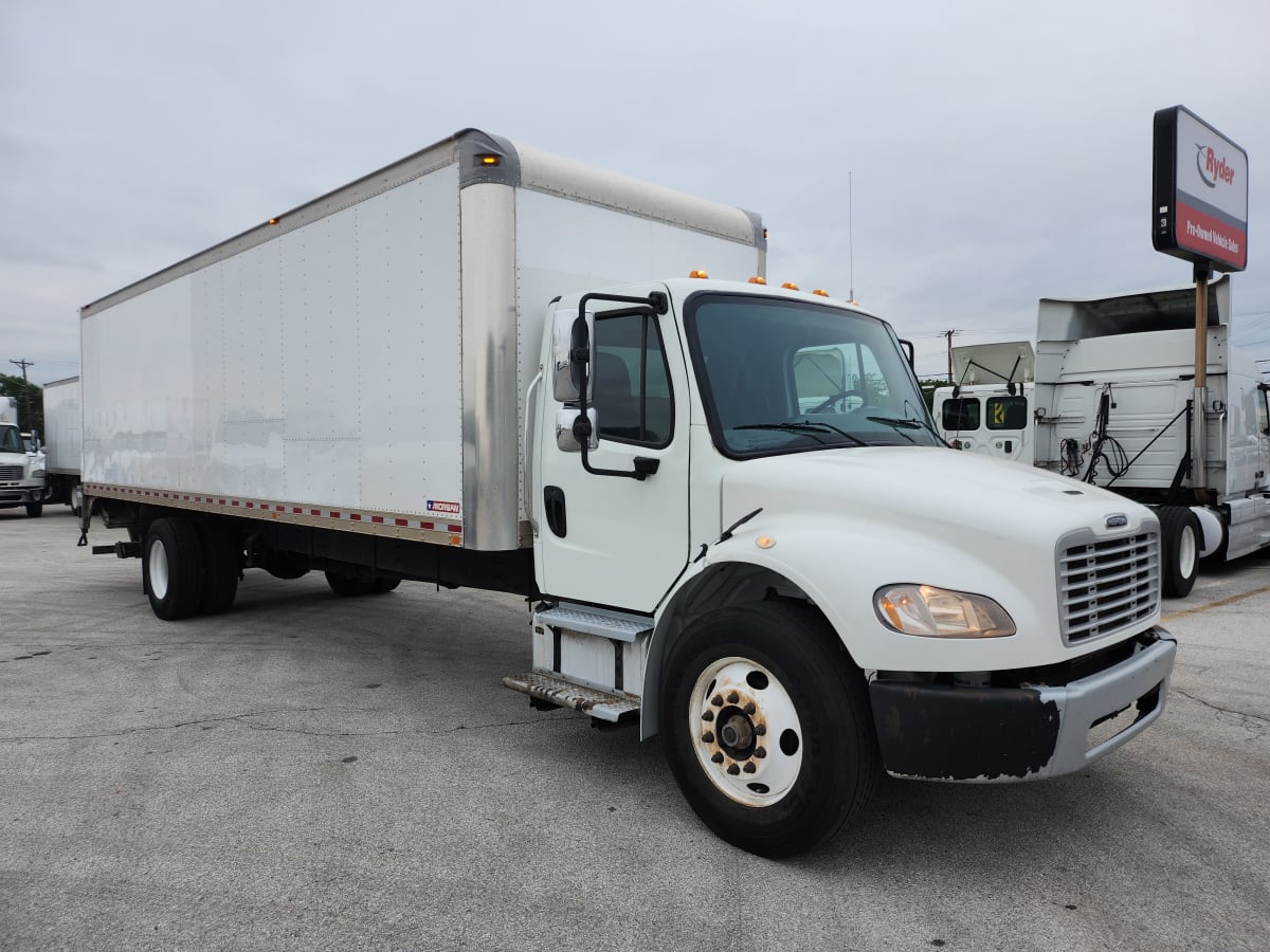 2019 Freightliner/Mercedes M2 106 827823