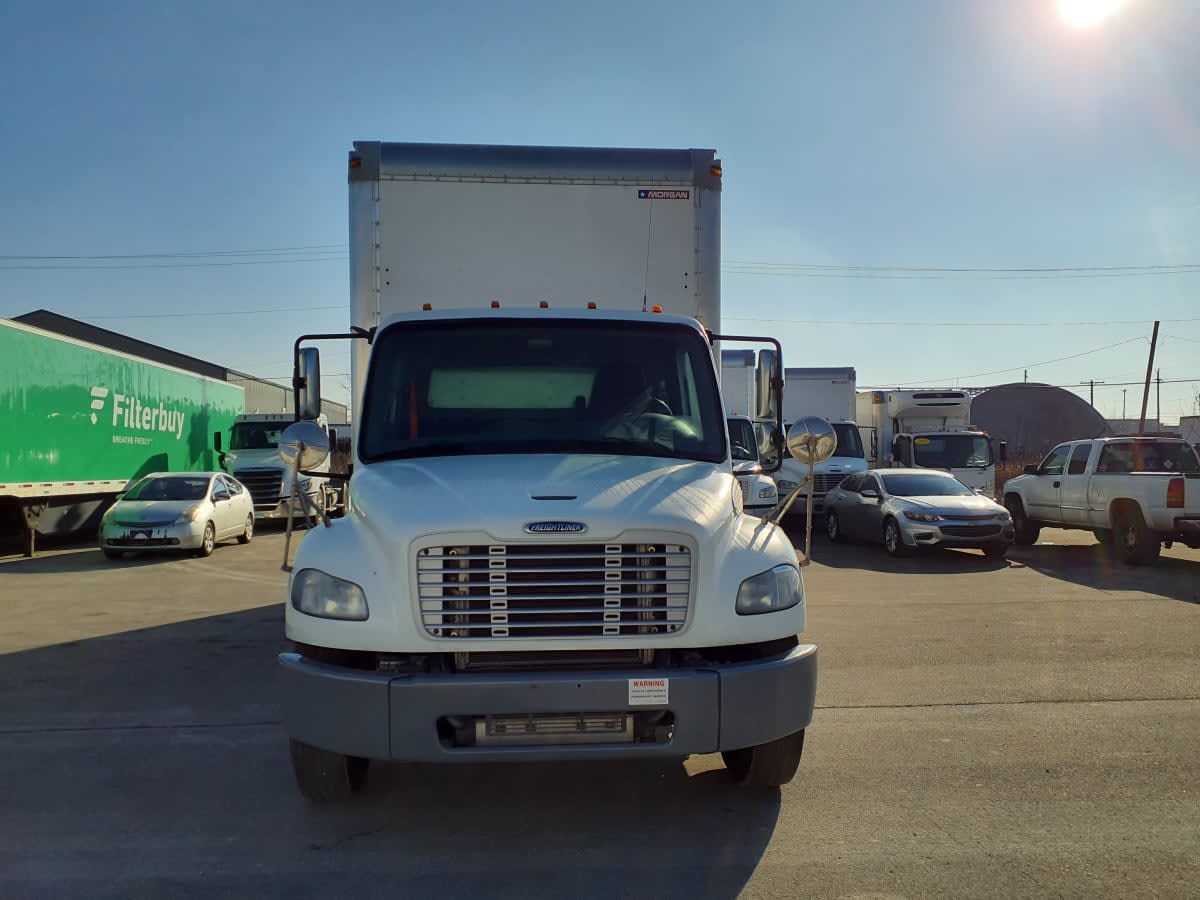 2019 Freightliner/Mercedes M2 106 827830