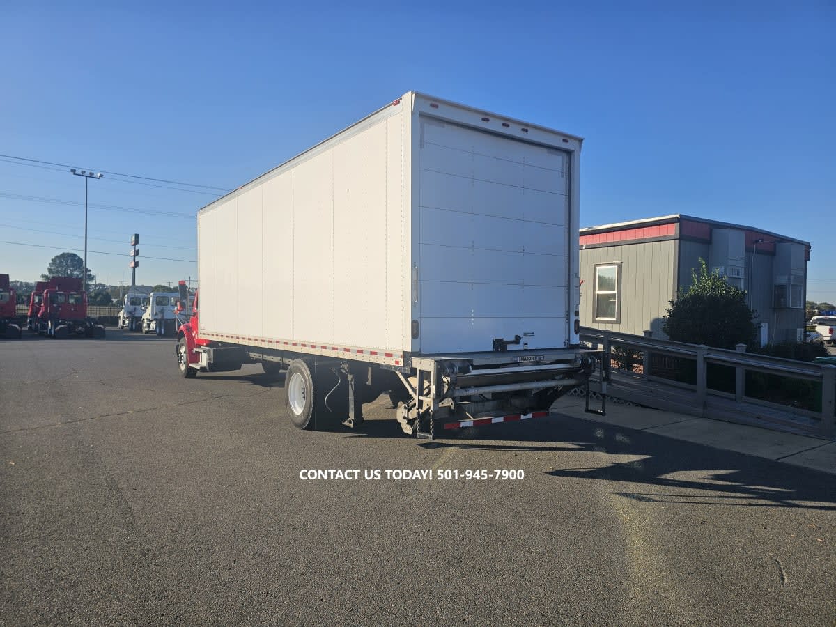 2019 Freightliner/Mercedes M2 106 827924