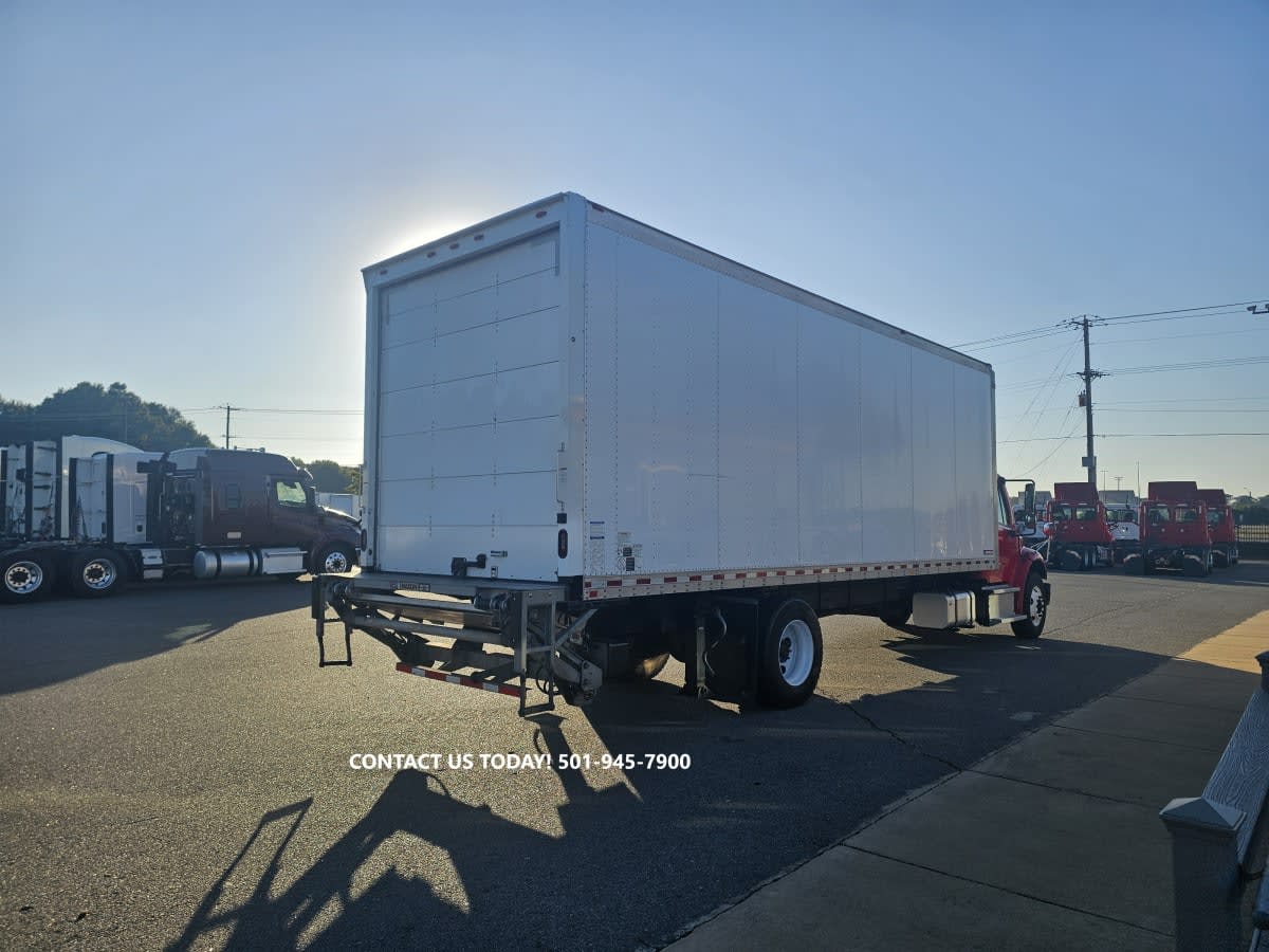 2019 Freightliner/Mercedes M2 106 827924