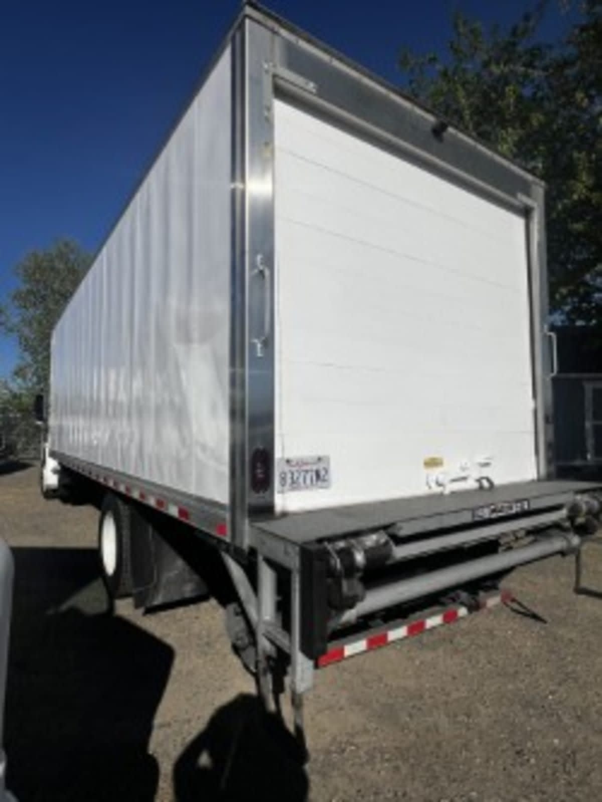2019 Freightliner/Mercedes M2 106 828014