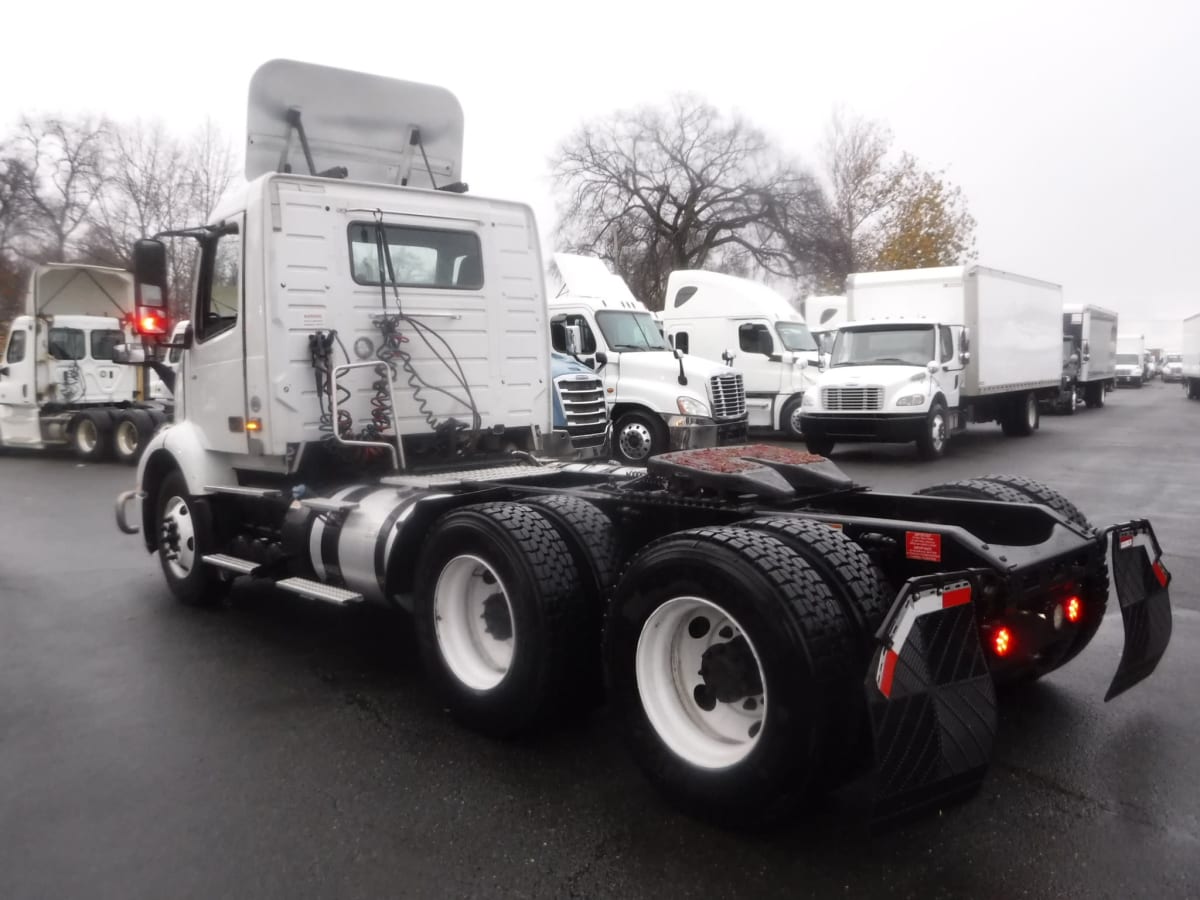 2019 Volvo VNL 828089