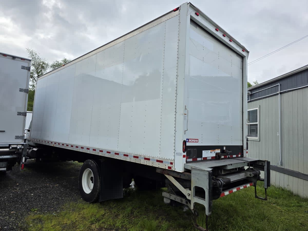 2019 Navistar International 4300 828120