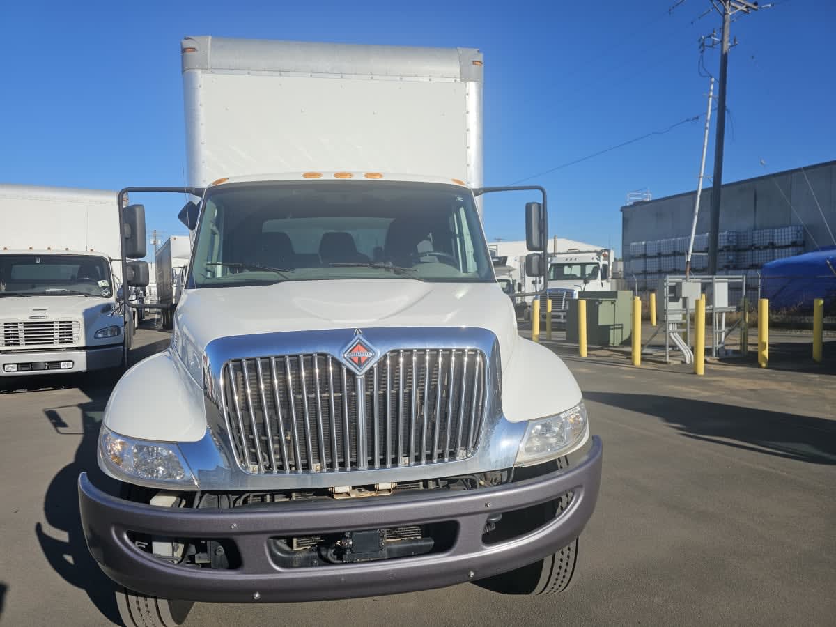 2019 Navistar International 4300 828244