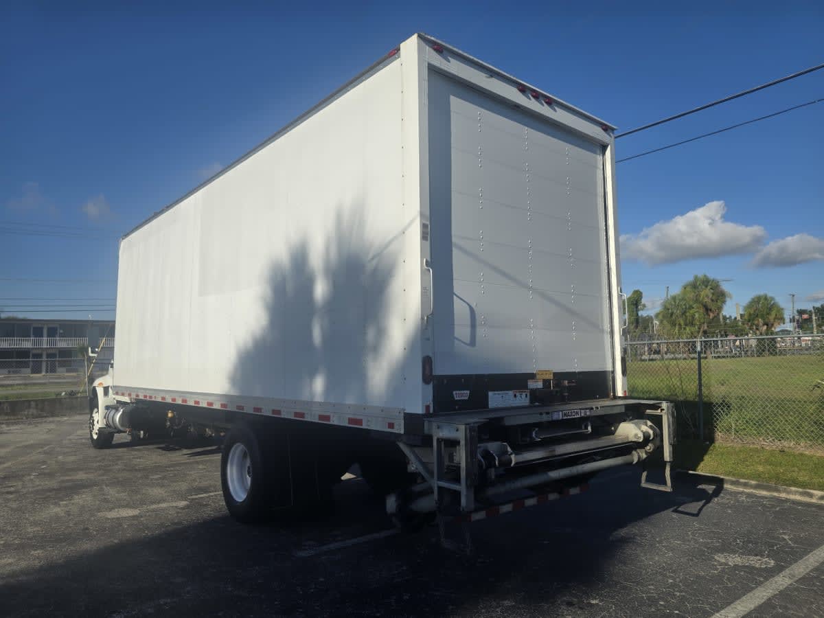 2019 International 4300 in Orlando, FL — photo 4