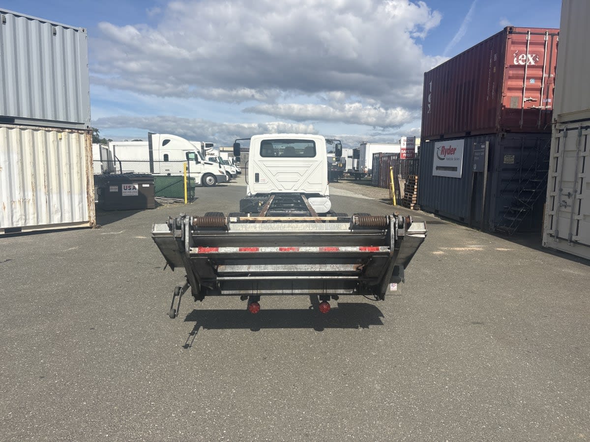 2019 International 4300 in Springfield, MA — photo 5