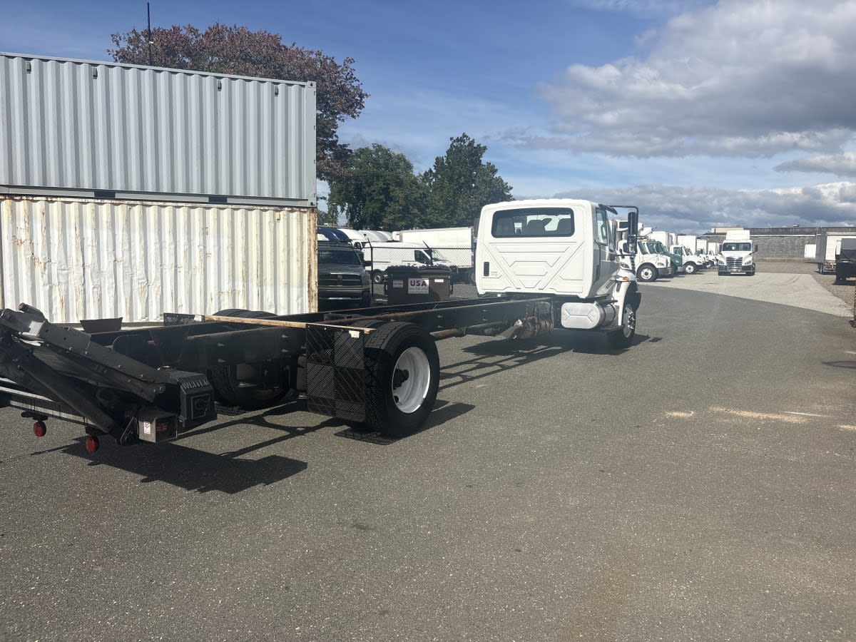 2019 International 4300 in Springfield, MA — photo 6