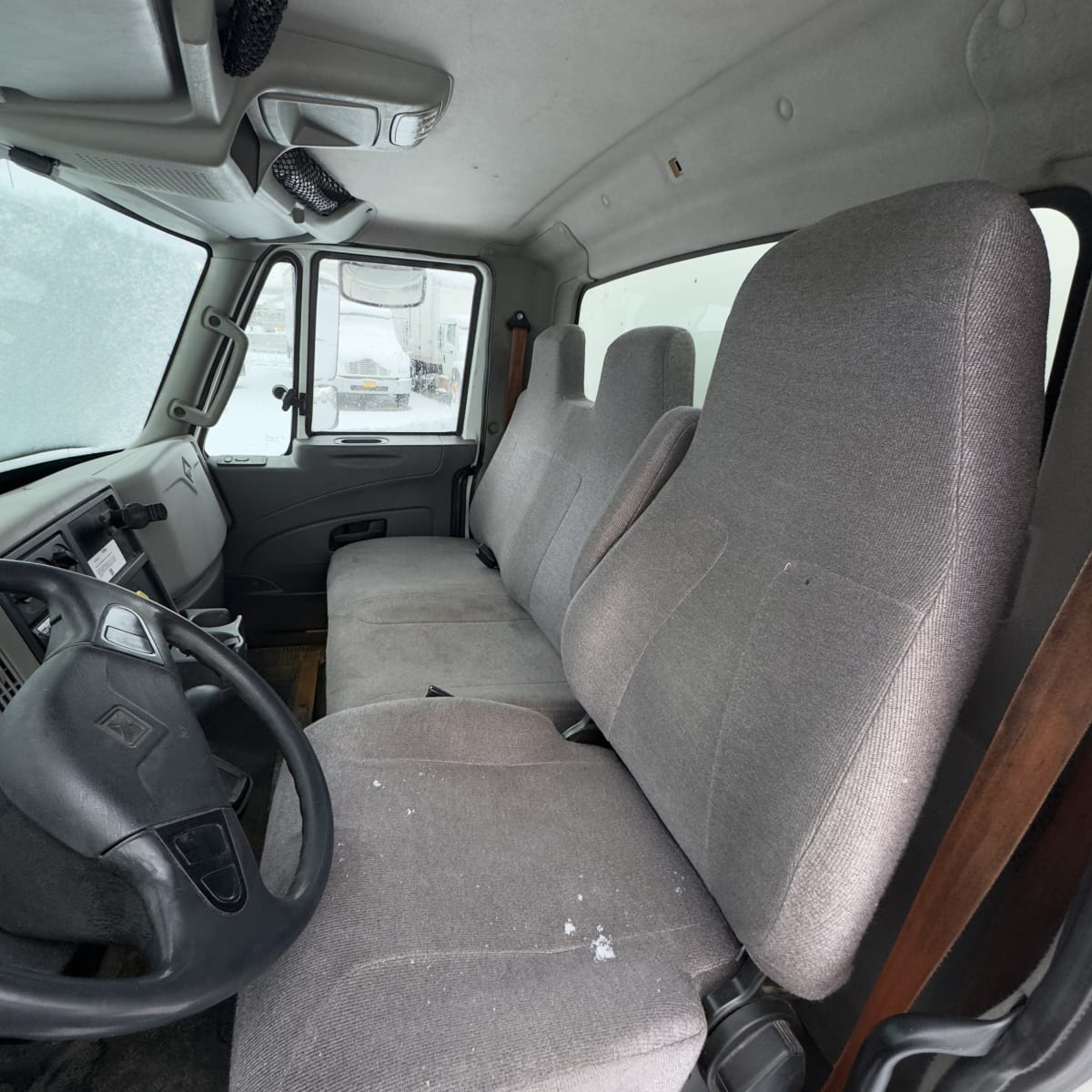 2019 Navistar International 4300 828403
