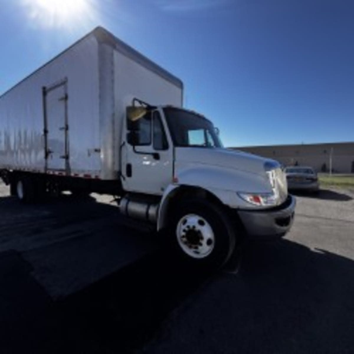 2019 Navistar International 4300 828405