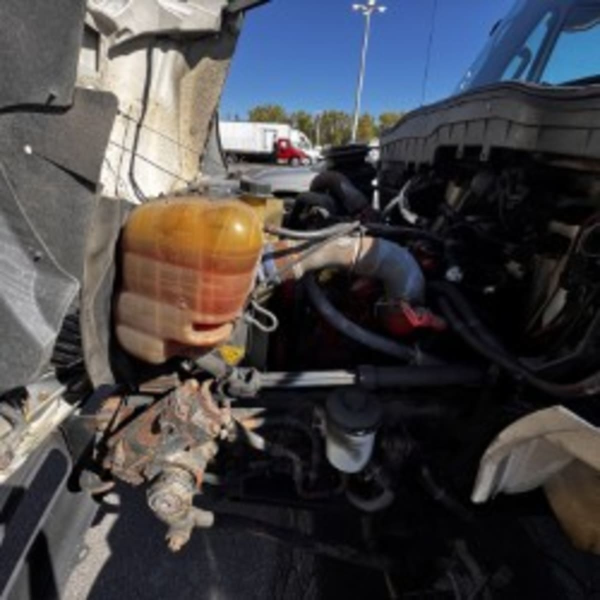 2019 Navistar International 4300 828405