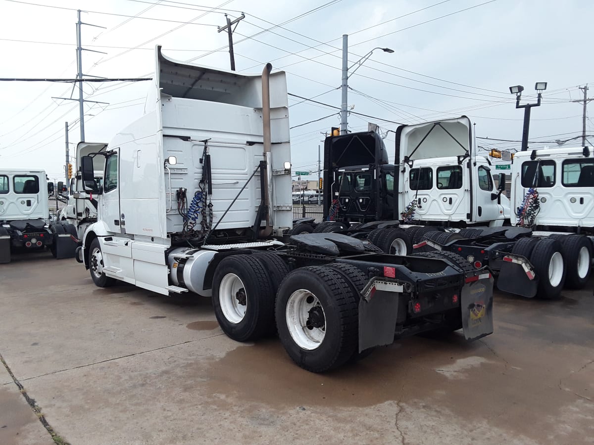 2019 Volvo VNR64T-640 828443