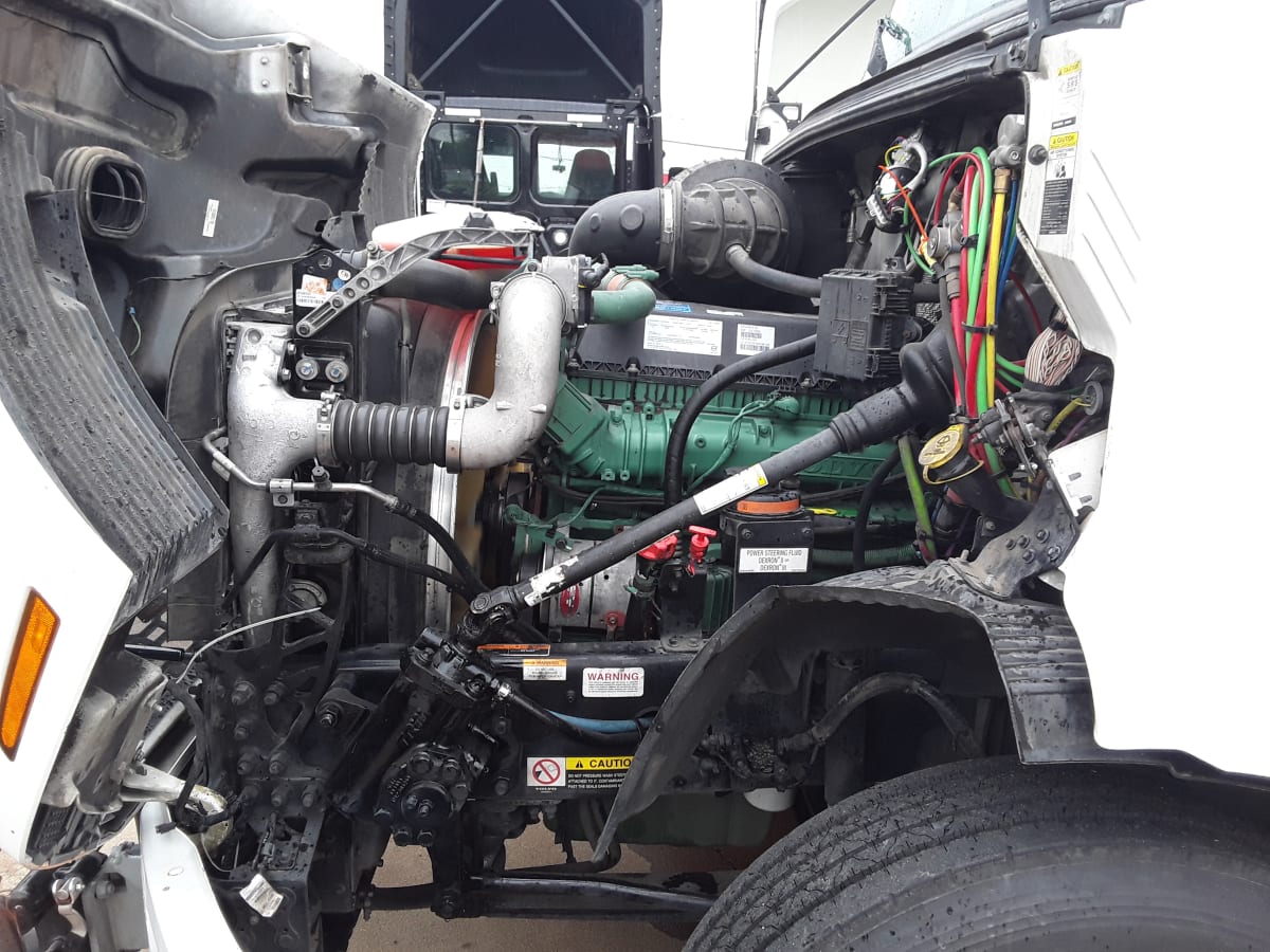 2019 Volvo VNR64T-640 828443