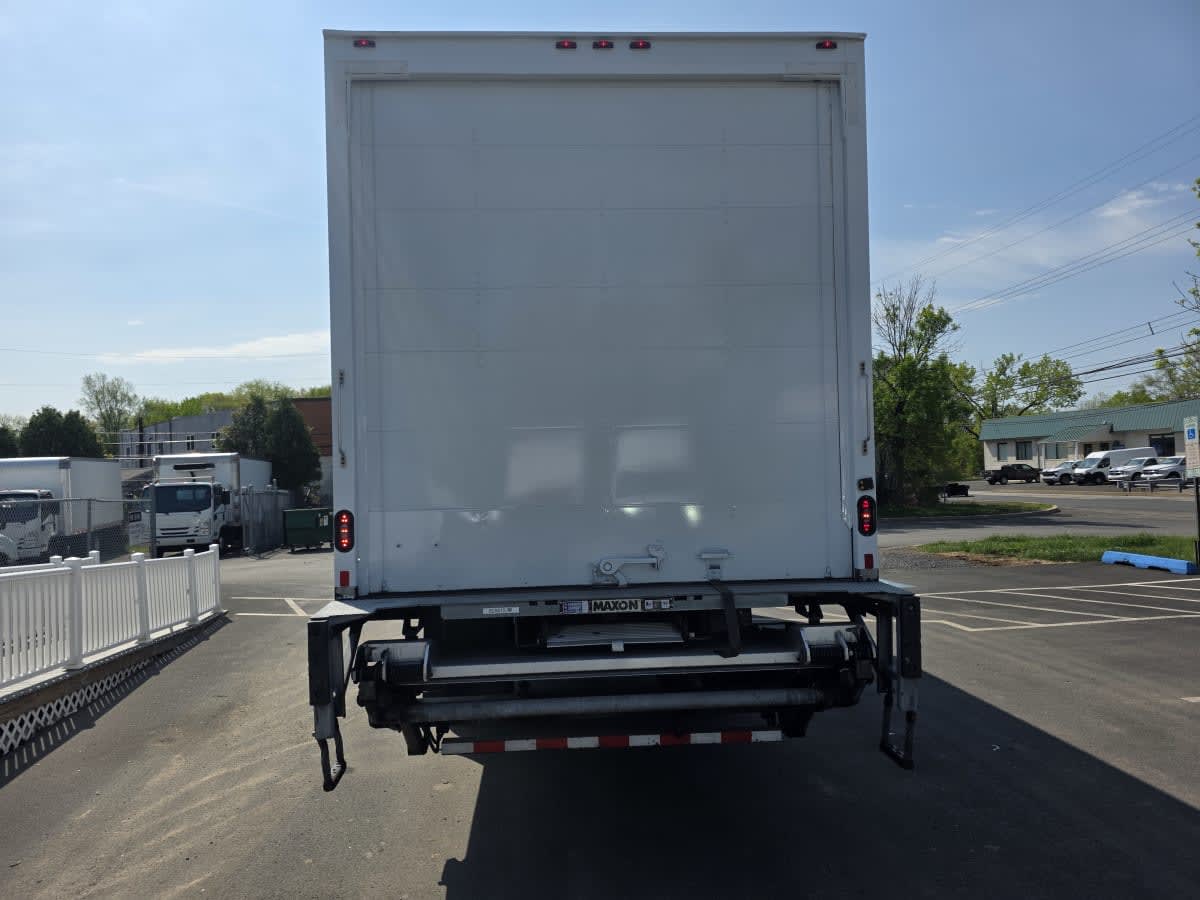 2019 Navistar International 4300 828615