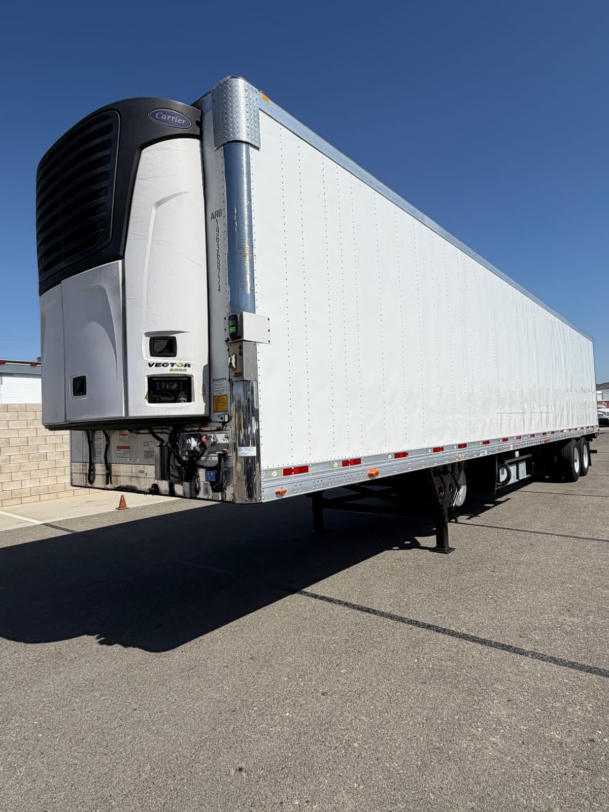 2019 Utility Trailers VS2RA 48/162/102 828618