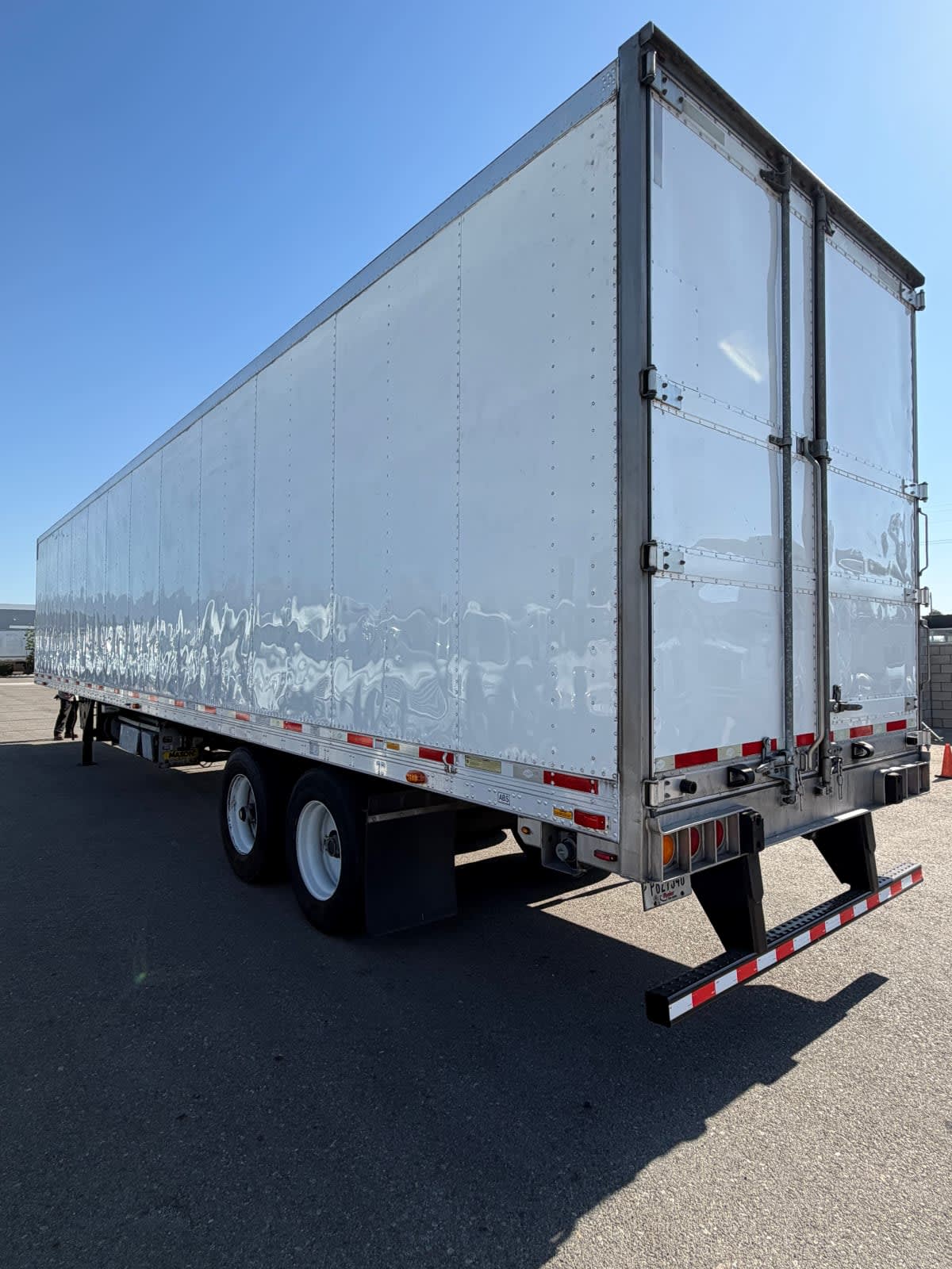 2019 Utility Trailers VS2RA 48/162/102 828622