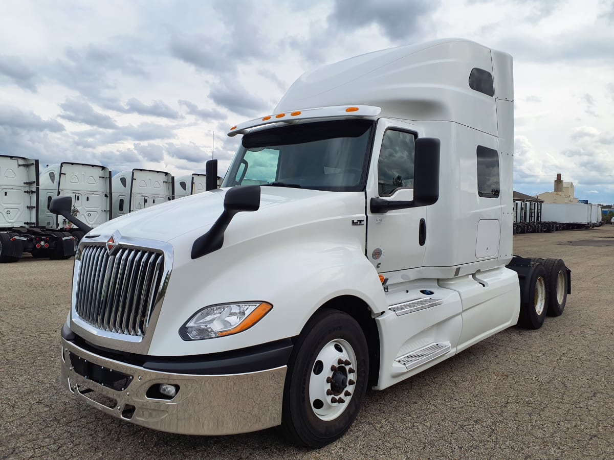 2019 Navistar International LT625 SLPR CAB 829103