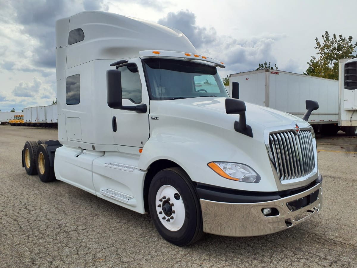 2019 Navistar International LT625 SLPR CAB 829103