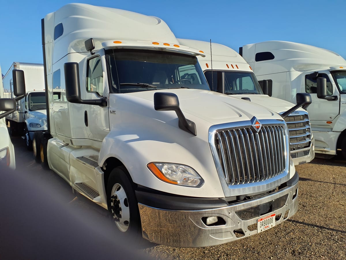 2019 Navistar International LT625 SLPR CAB 829113