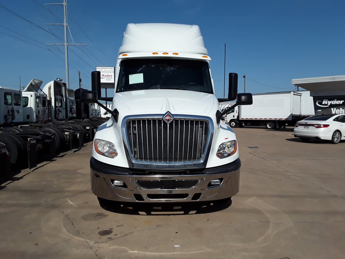 2019 Navistar International LT625 SLPR CAB 829133