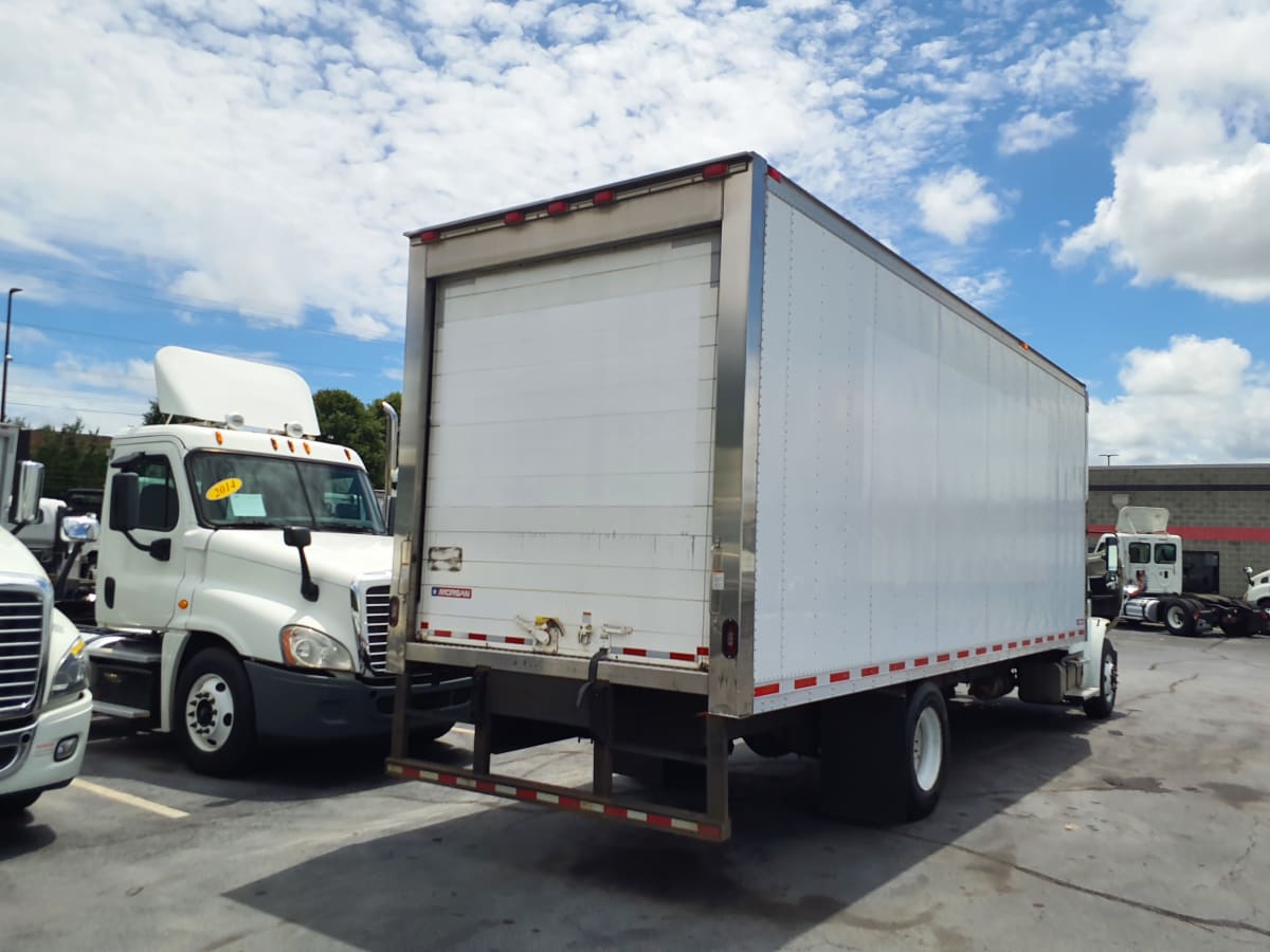 2019 Freightliner/Mercedes M2 106 829259