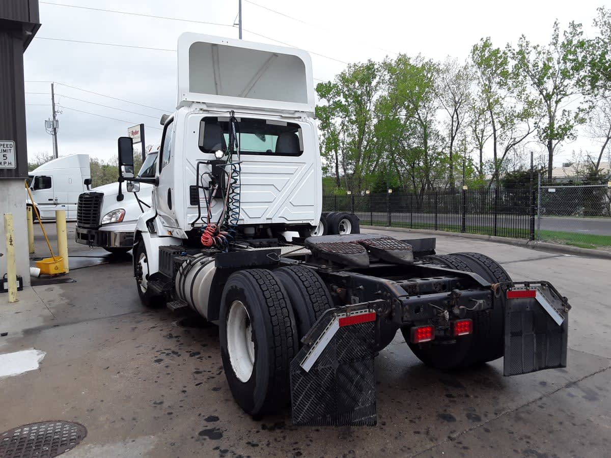 2019 Navistar International RH613 DAYCAB S/A 829318