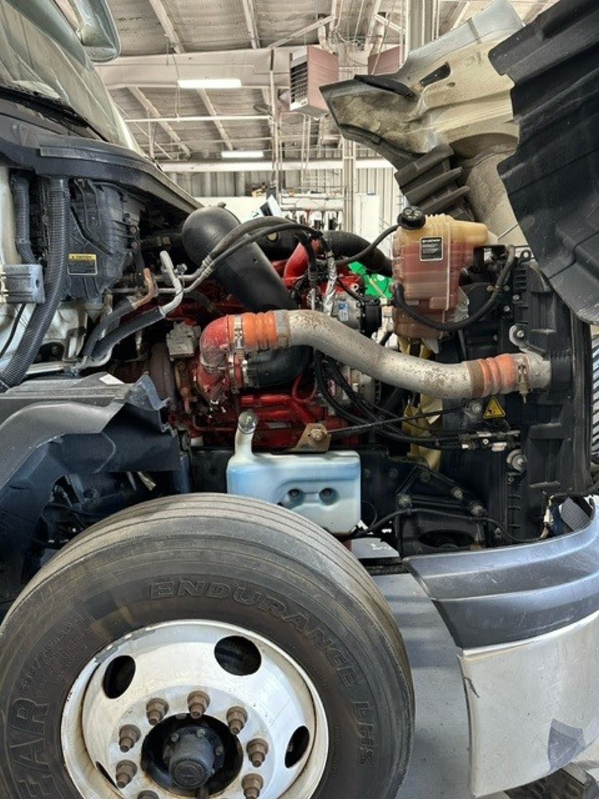 2019 Navistar International LT625 SLPR CAB 829341