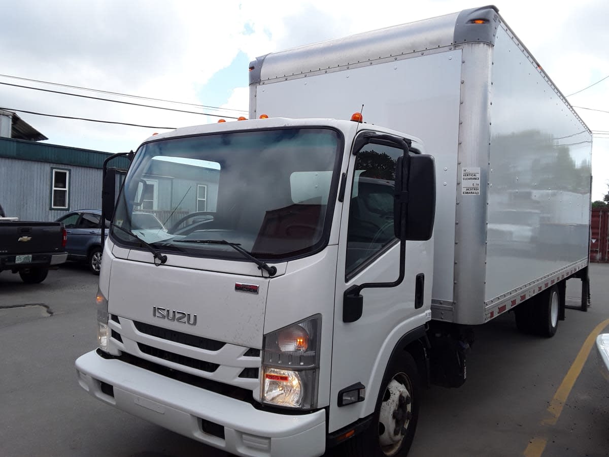 2019 Isuzu NRR 829579