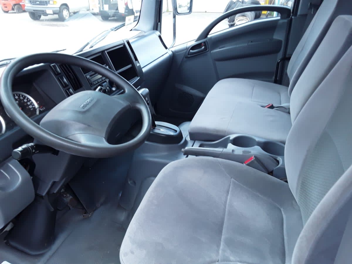 2019 Isuzu NRR 829579