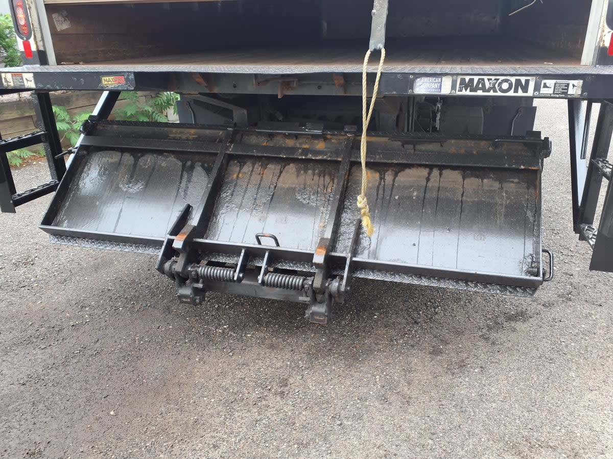 2019 Isuzu NPR 829598