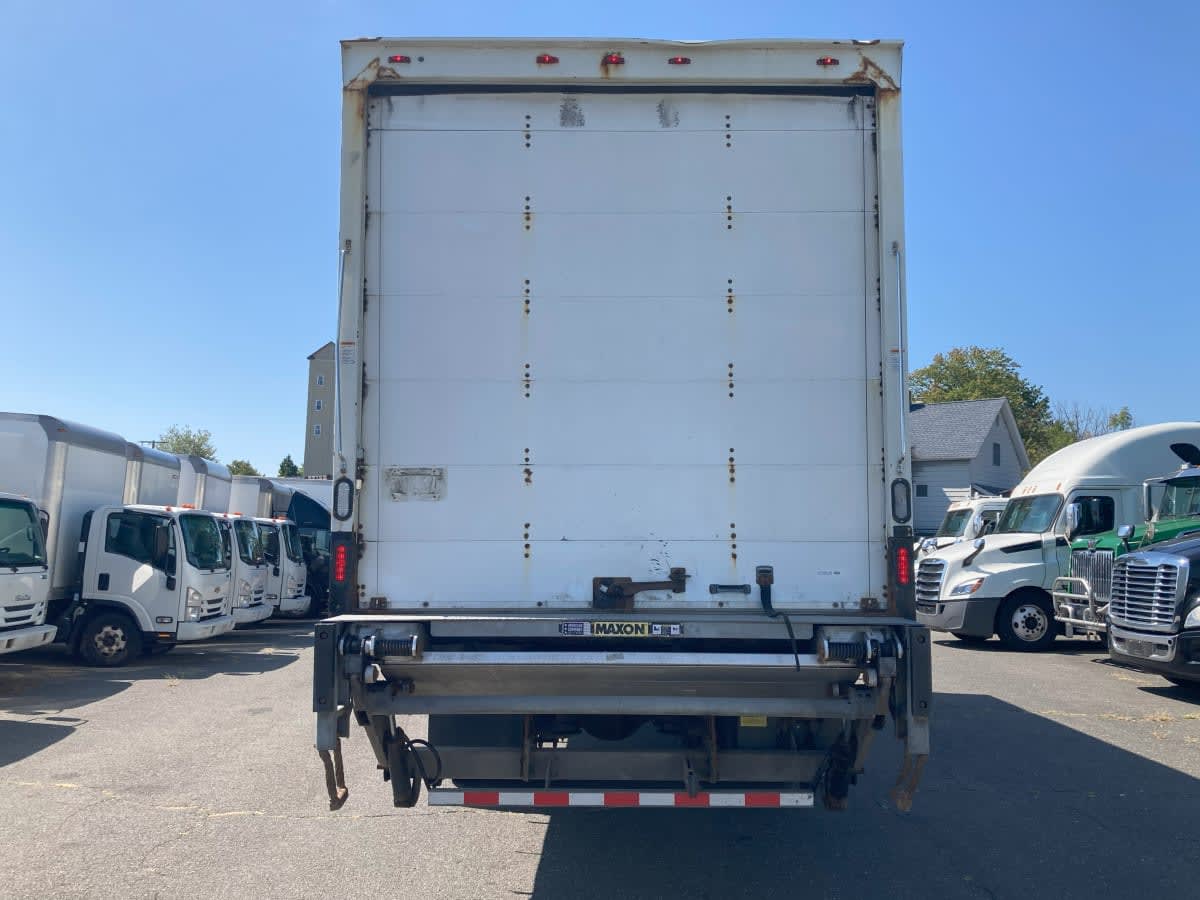 2019 Freightliner M2 106 829620