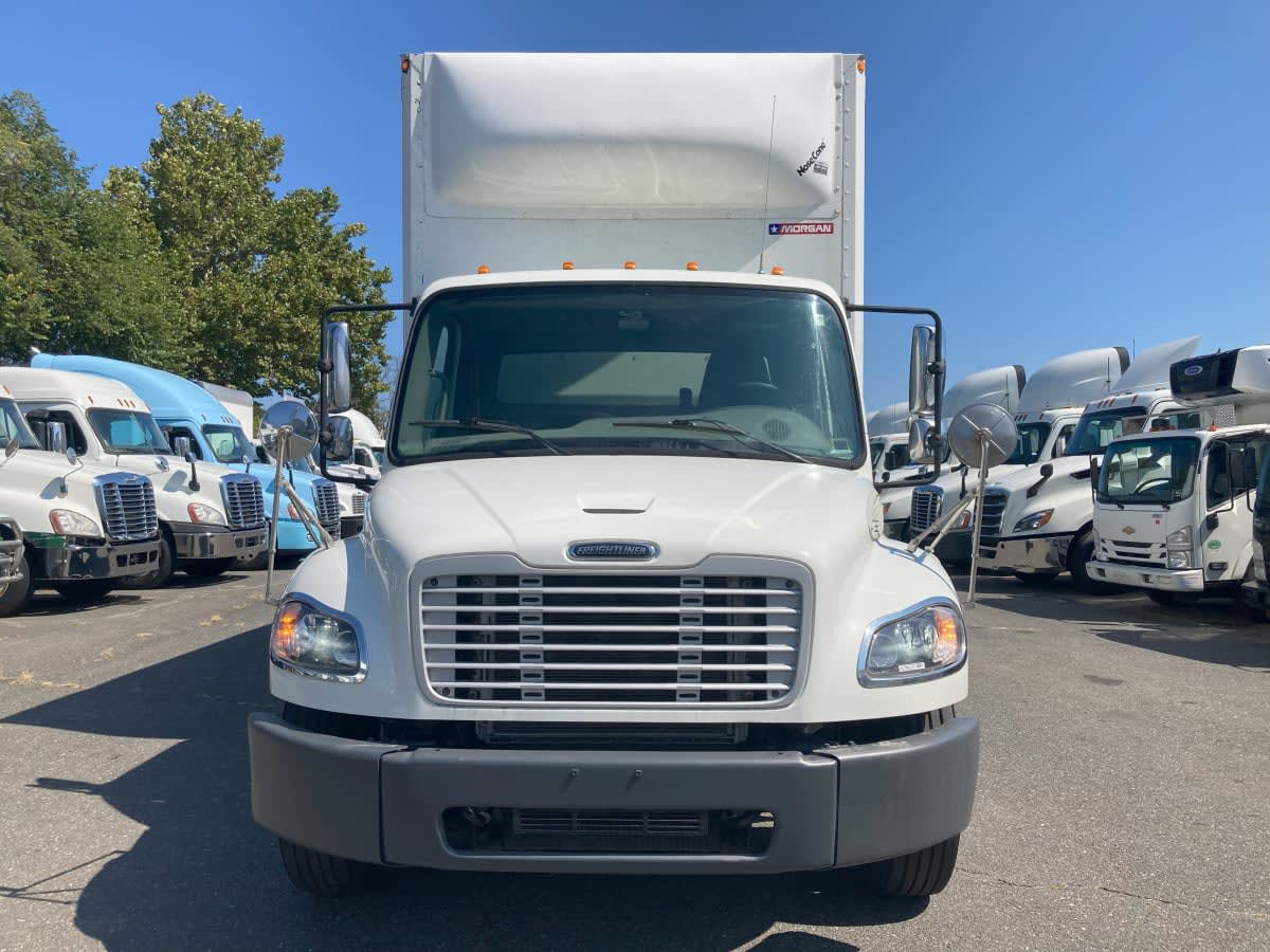 2019 Freightliner M2 106 829620