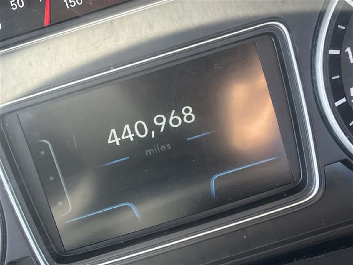 2019 Navistar International LT625 DAYCAB T/A 829719