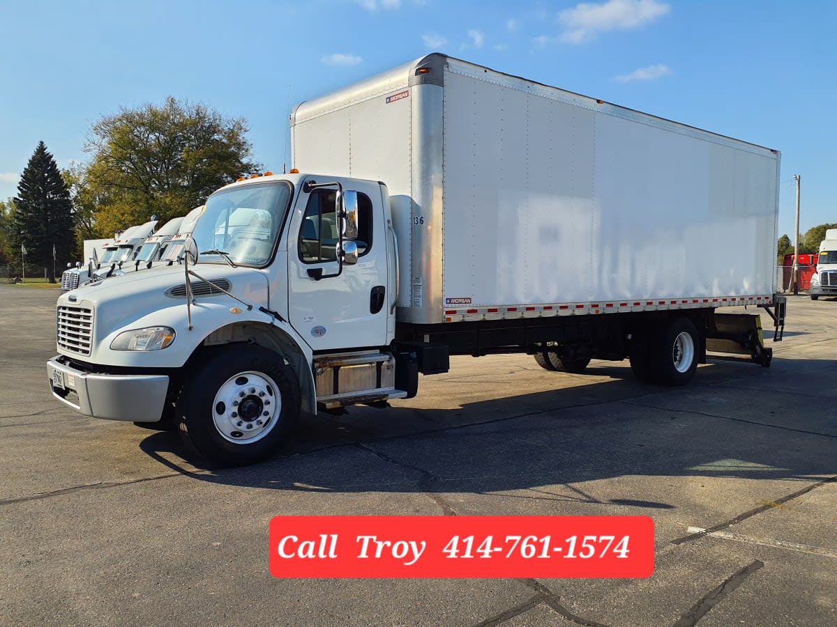 2019 Freightliner/Mercedes M2 106 829882 2019 Freightliner/Mercedes M2 106 829882