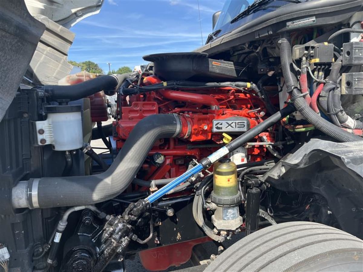 2019 Navistar International LT625 DAYCAB T/A 830056
