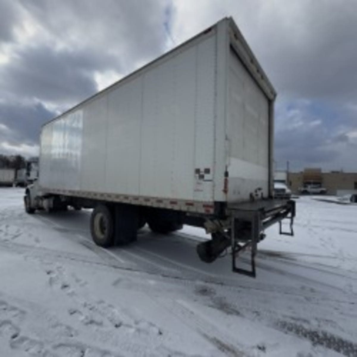 2019 Freightliner/Mercedes M2 106 830130