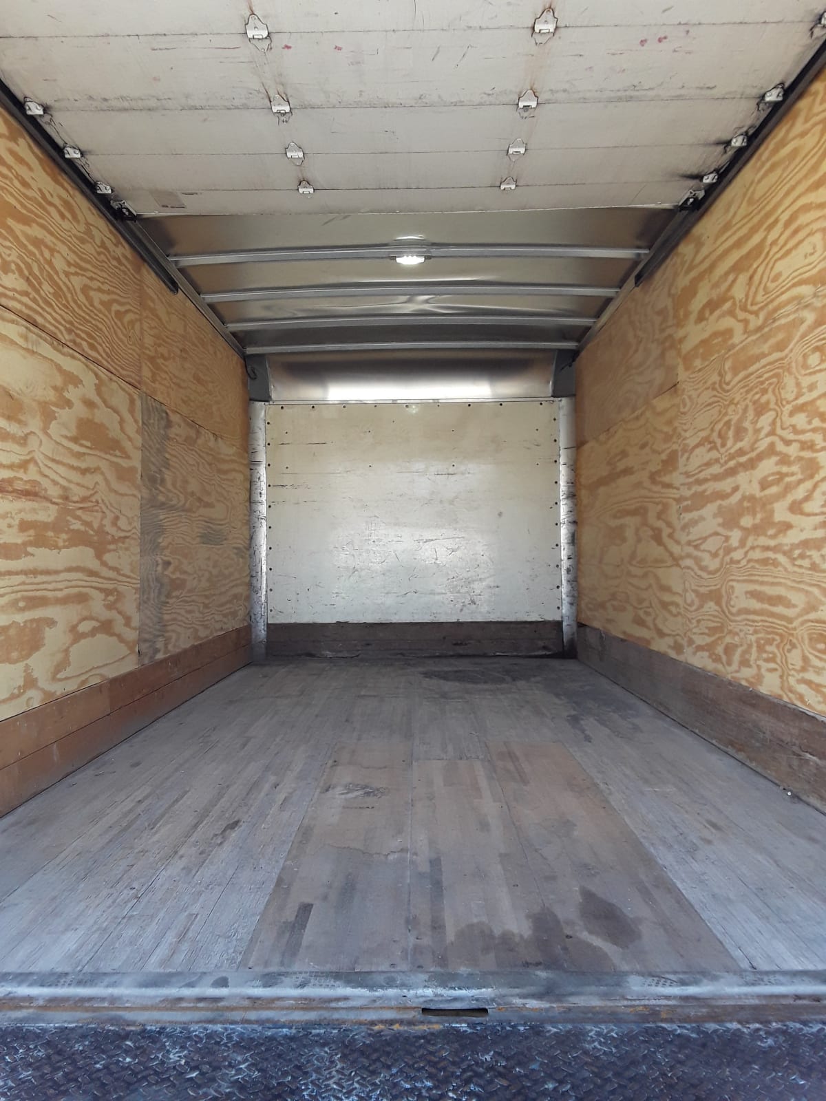 2019 Isuzu NPR 830212