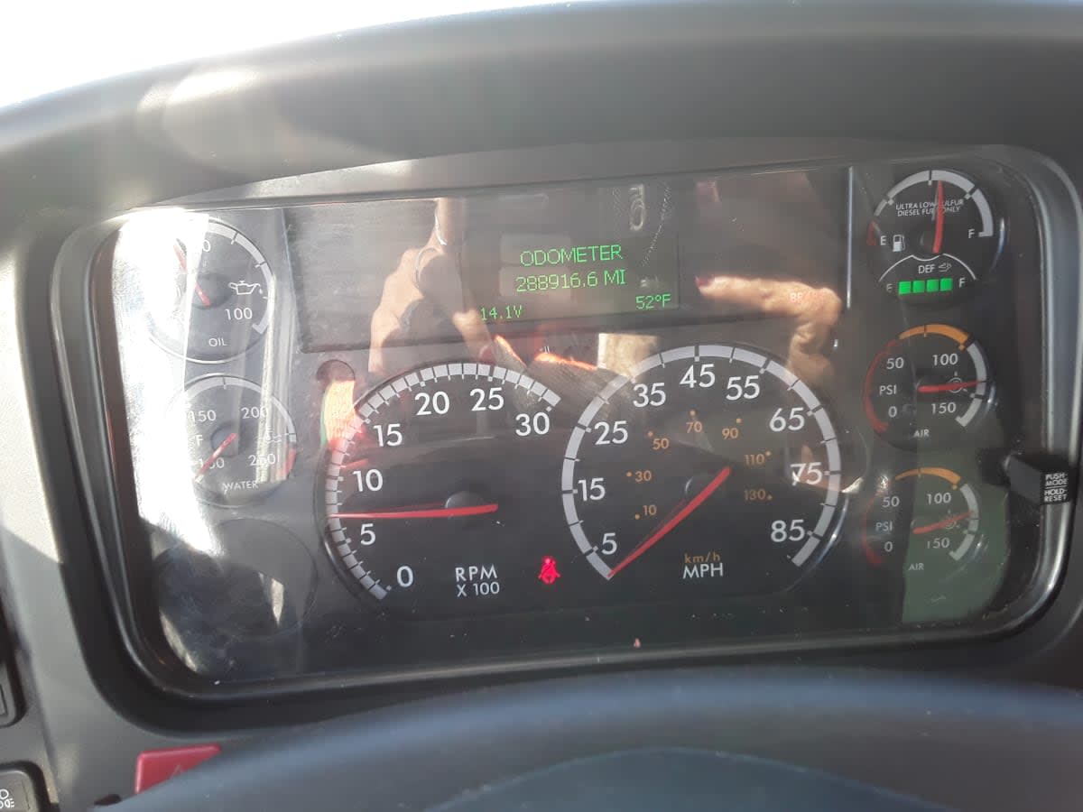 2019 Freightliner/Mercedes M2 106 830297