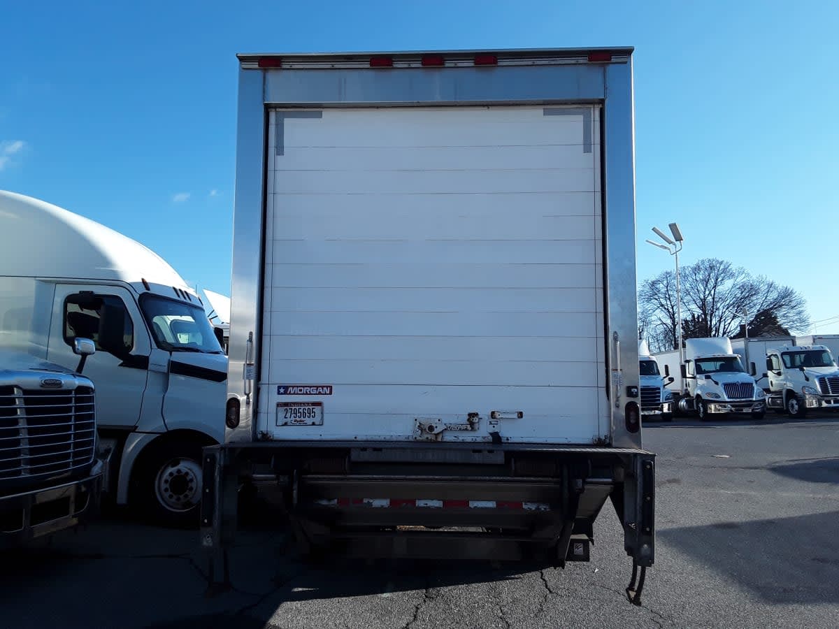 2019 Freightliner/Mercedes M2 106 830297