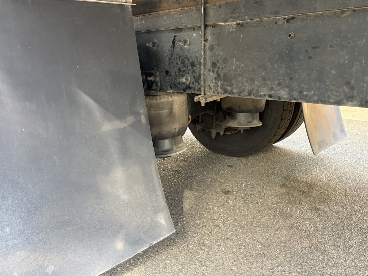 2019 Freightliner/Mercedes M2 106 830320