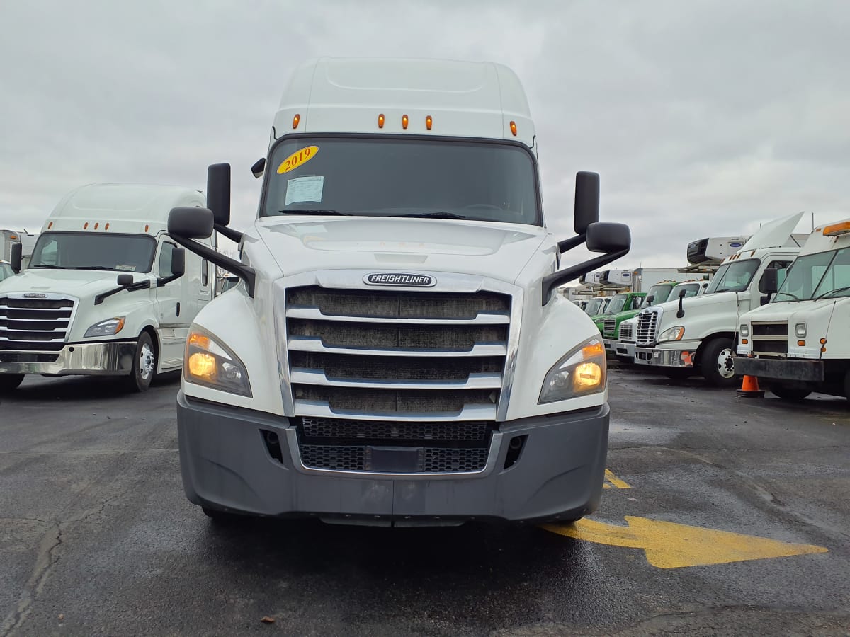 2019 Freightliner/Mercedes NEW CASCADIA PX12664 830391