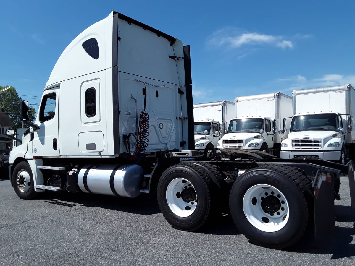 2019 Freightliner/Mercedes NEW CASCADIA PX12664 830479