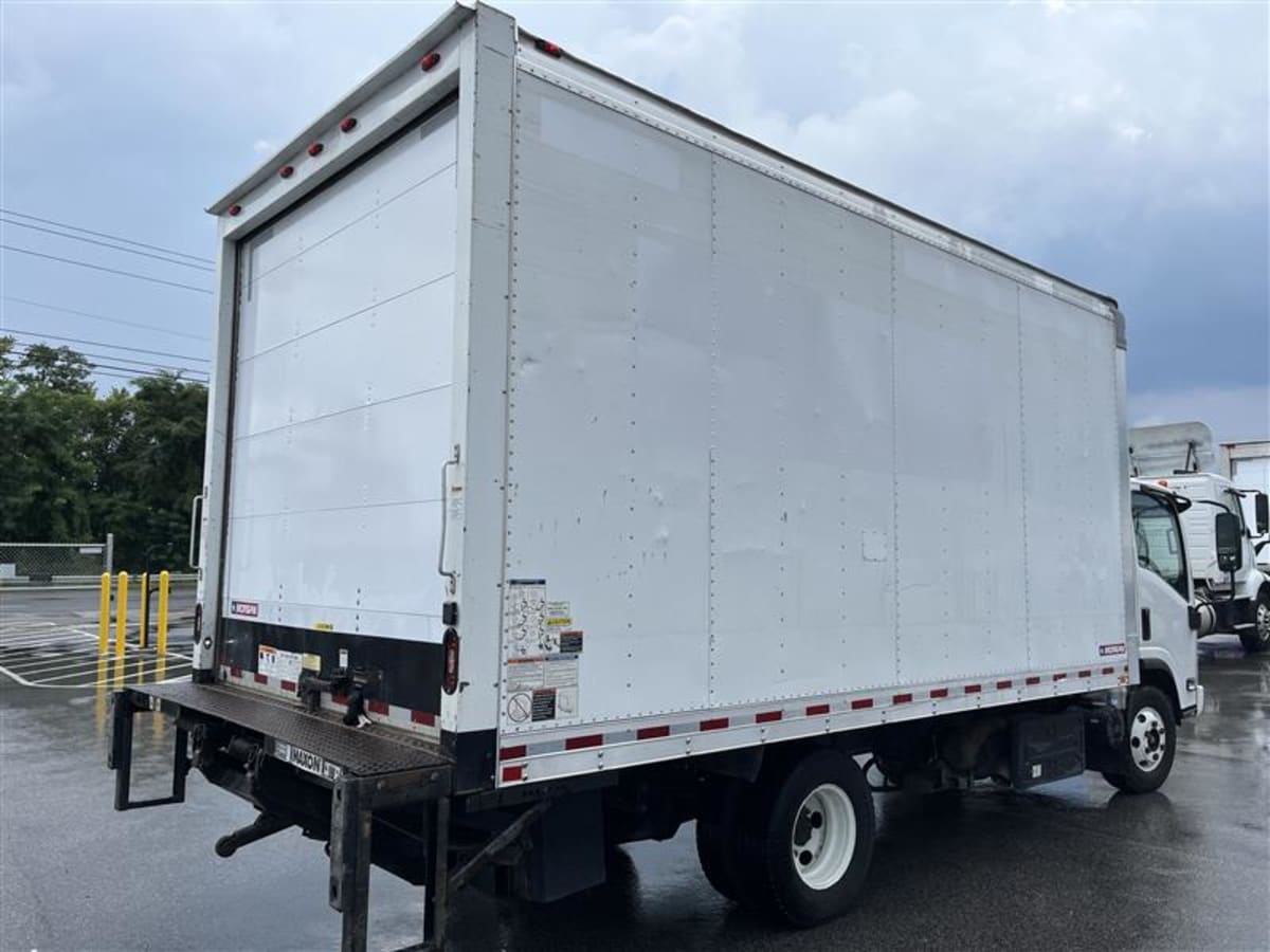 2019 Isuzu NPR HD 830500