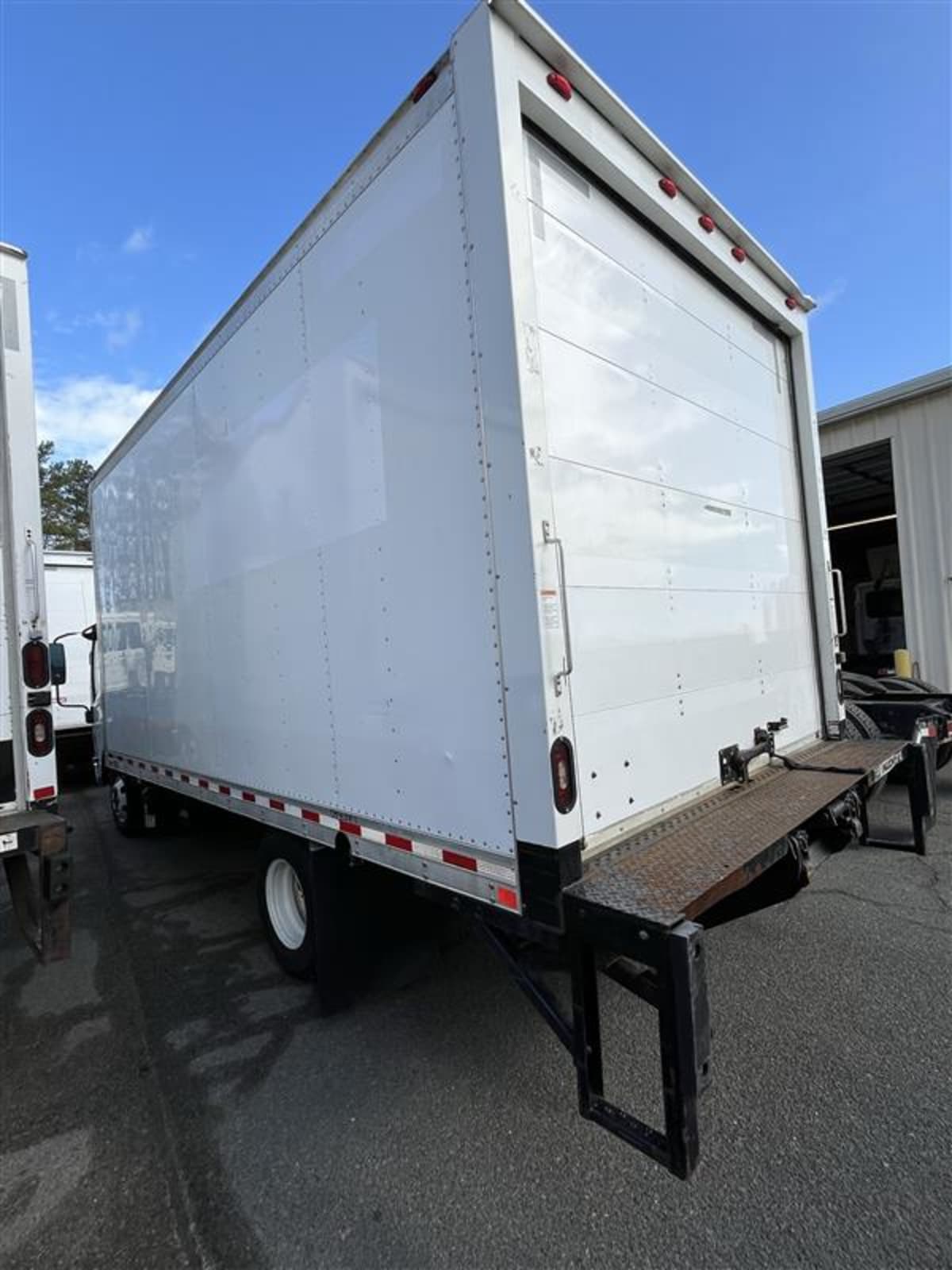 2019 Isuzu NPR HD 830503