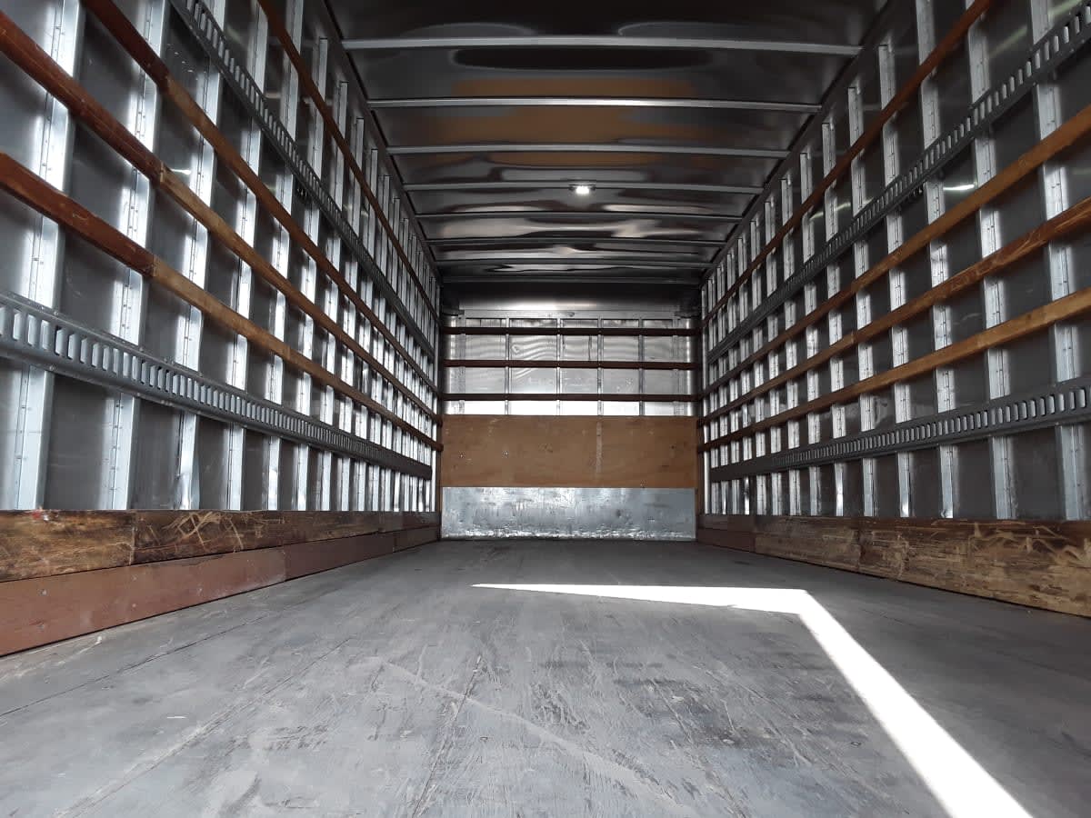 2019 Freightliner/Mercedes M2 106 830566