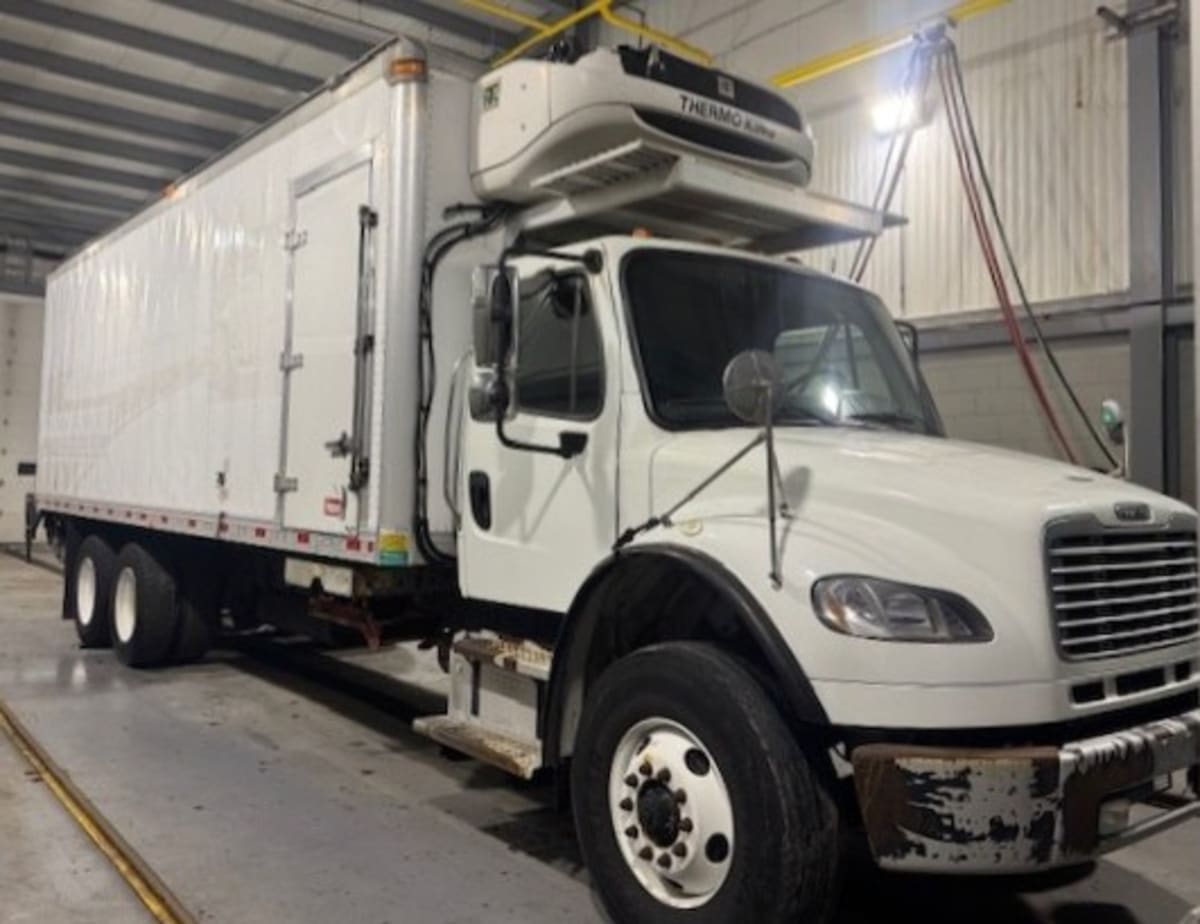 2019 Freightliner/Mercedes M2 106 830572