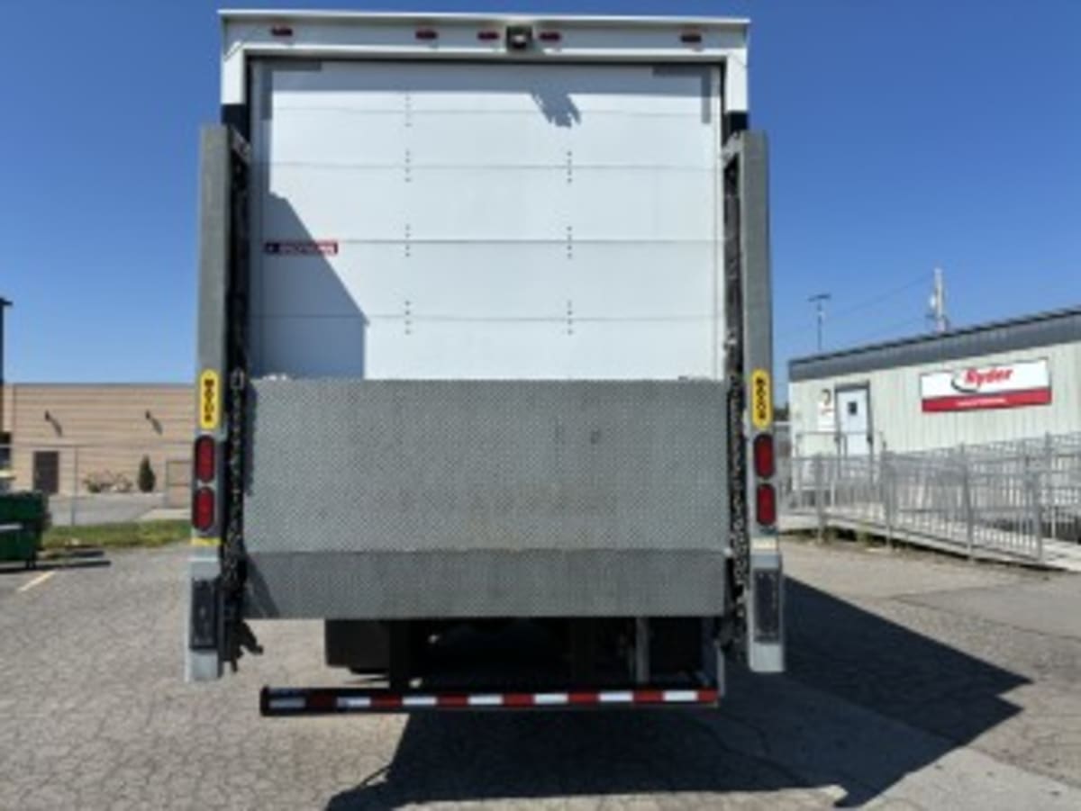 2019 Freightliner/Mercedes M2 106 830608